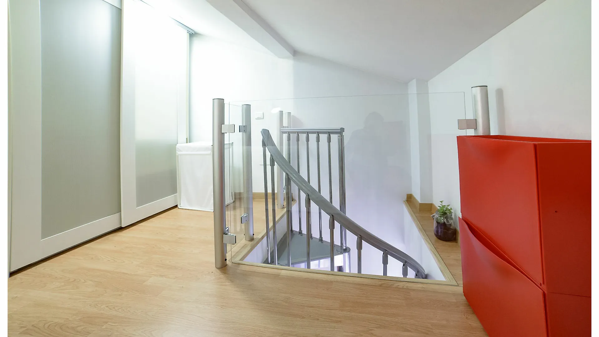 Sea & Wave Capitan Apartment Malaga