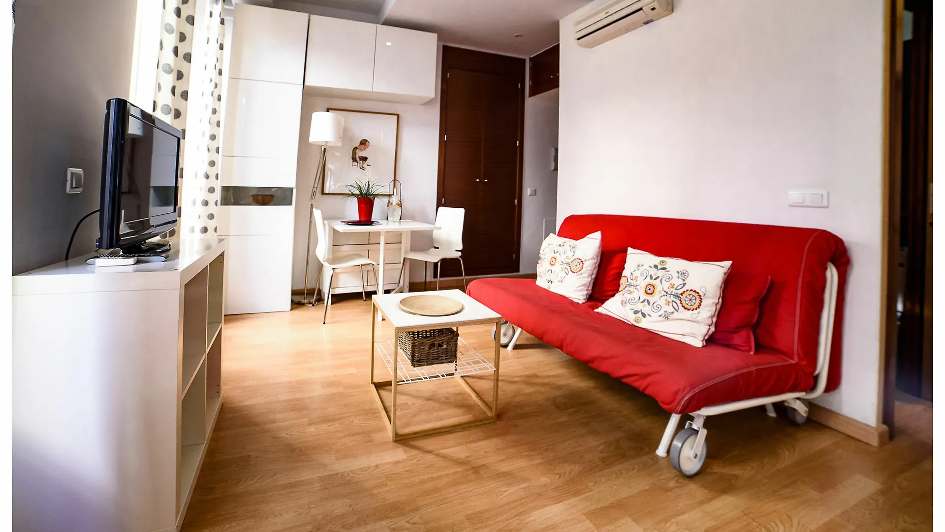 Sea & Wave Capitan Apartment Malaga 0*,